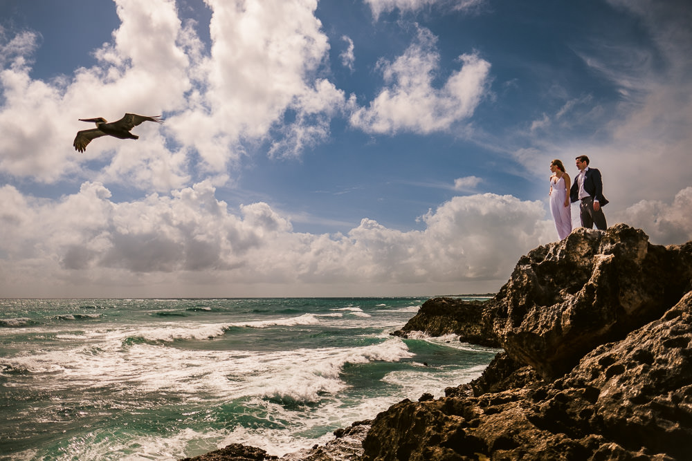 destination-wedding-photography-tulum-mexico-wedding-photography-vinson-images-bird