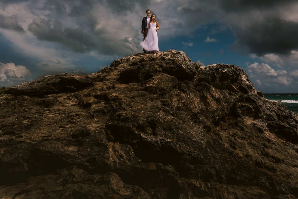 destination-wedding-photography-tulum-mexico-wedding-photography-vinson-images-cliff-wedding