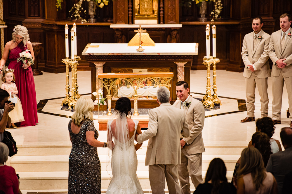 Pittsburg-kansas-wedding-photography-vinson-images-ceremony