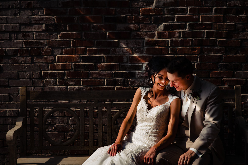 Pittsburg-kansas-wedding-photography-vinson-images-bride-groom-portrait-light