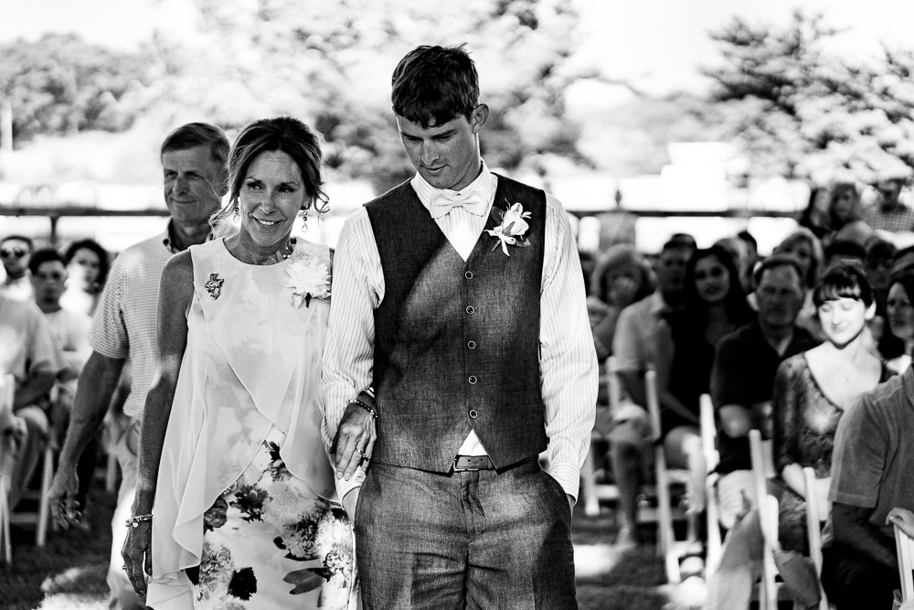 Garfield-Arkansas-wedding photography-backyard-wedding-northwest-arkansas-vinson-images-groom-mom