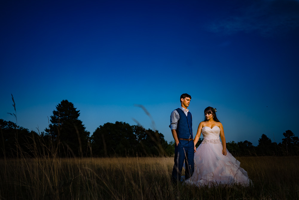 Garfield-Arkansas-wedding photography-backyard-wedding-northwest-arkansas-vinson-images-bride-groom-field