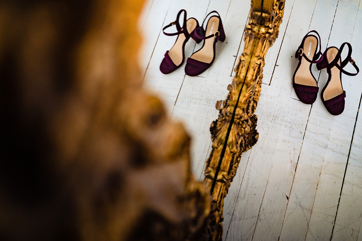 Centerton-Arkansas-Wedding-The-Ravington-NWA-Wedding-shoes-reflected-in-mirror